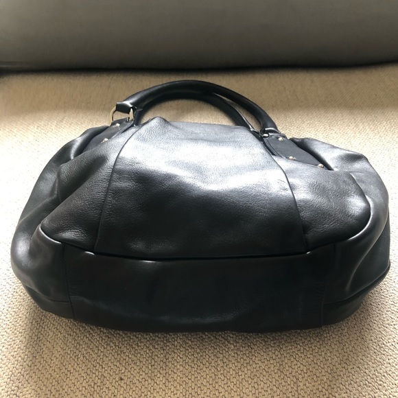 Prada soft black leather handbag. Vintage. Excellent condition. - Picture 6 of 9